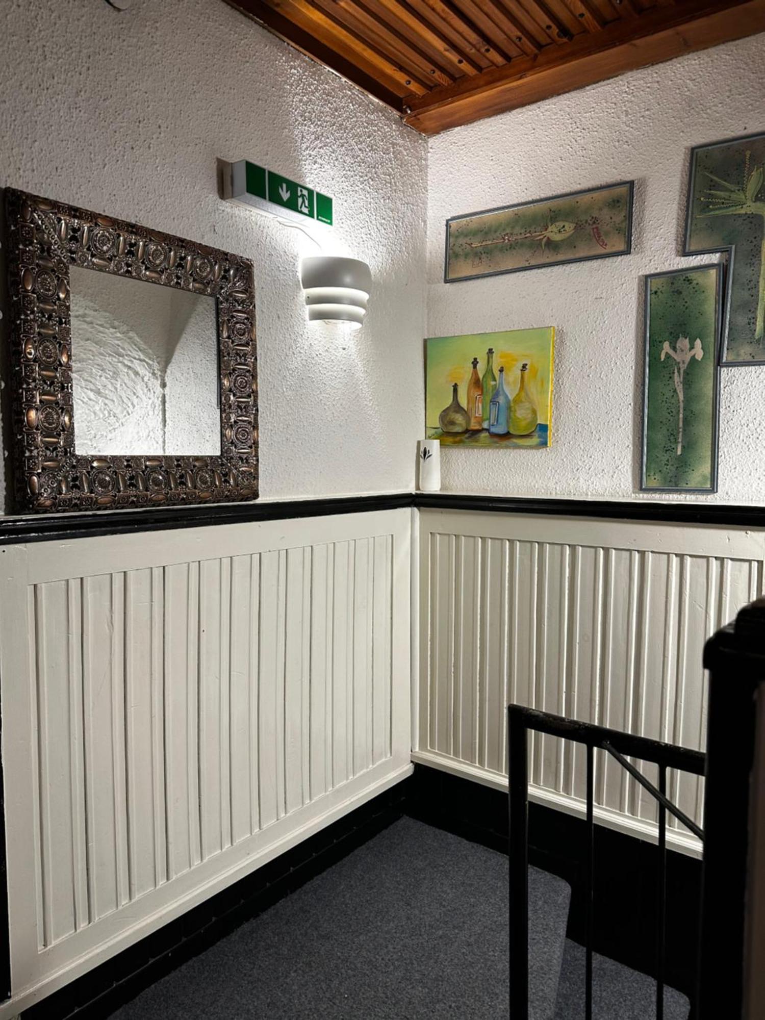 Hostel Lovely Rooms, City Center, Shared Bathroom, Windows To Corridor Villach Dış mekan fotoğraf